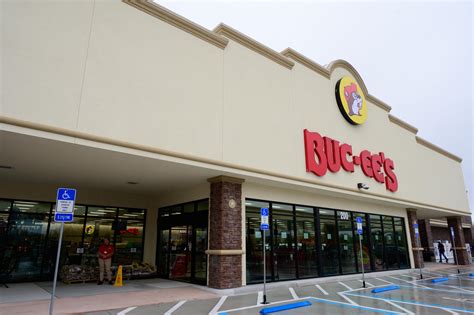 Eater reports that the South's beloved roadside chain opened its first South Carolina outpost at 3390 North Williston Road in Florence on Monday, May 16. . Buccess near me